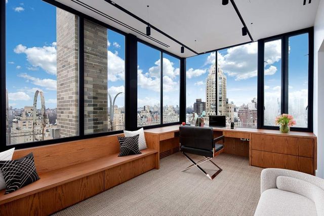 784 Park Avenue PHC, New York City, NY 10021