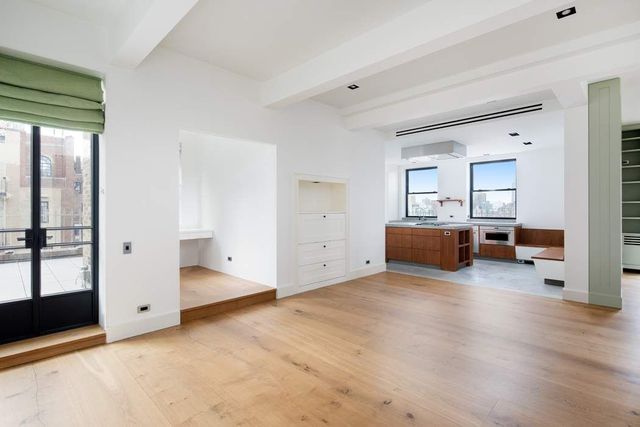 784 Park Avenue PHC, New York City, NY 10021