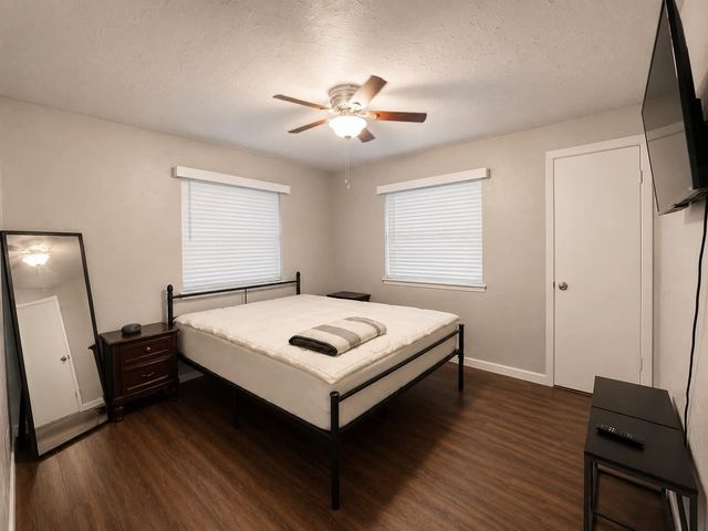 154 Harbor Drive, Gun Barrel City, TX 75156