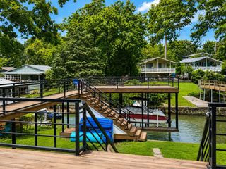 154 Harbor Drive, Gun Barrel City, TX 75156