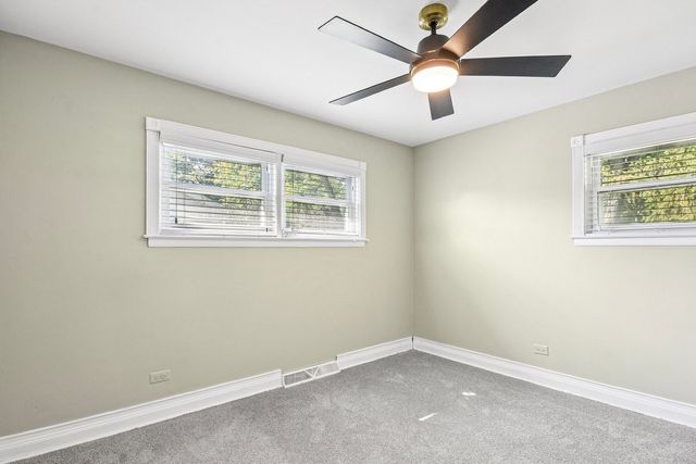 719 N Elmhurst Avenue, Mount Prospect, IL 60056