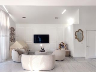 3340 SW 50th St, Hollywood, FL 33312