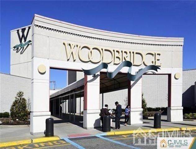 147 Overlook Court 1471, Woodbridge Proper, NJ 07095