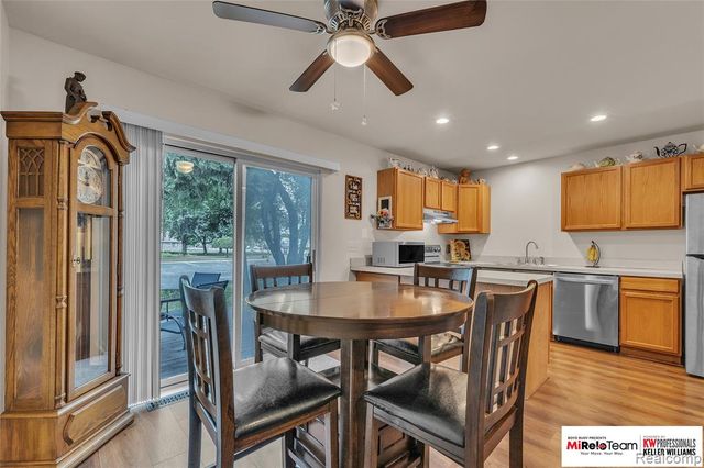 19508 Stanford Lane 5, Roseville, MI 48066