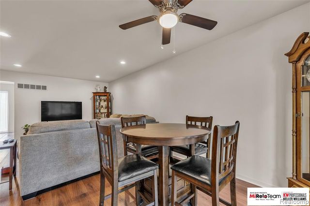 19508 Stanford Lane 5, Roseville, MI 48066