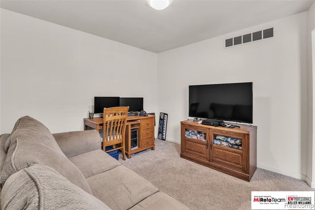 19508 Stanford Lane 5, Roseville, MI 48066