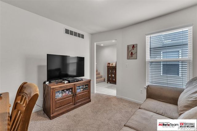 19508 Stanford Lane 5, Roseville, MI 48066