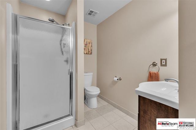 19508 Stanford Lane 5, Roseville, MI 48066