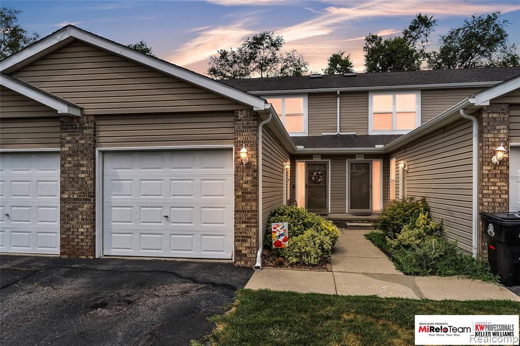 19508 Stanford Lane 5, Roseville, MI 48066