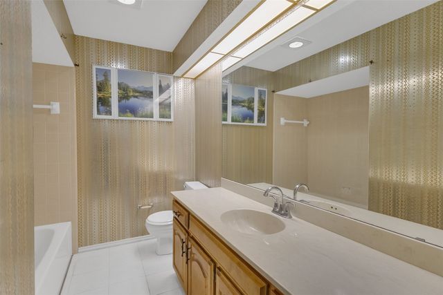 421 Pebblecreek Drive, Garland, TX 75040