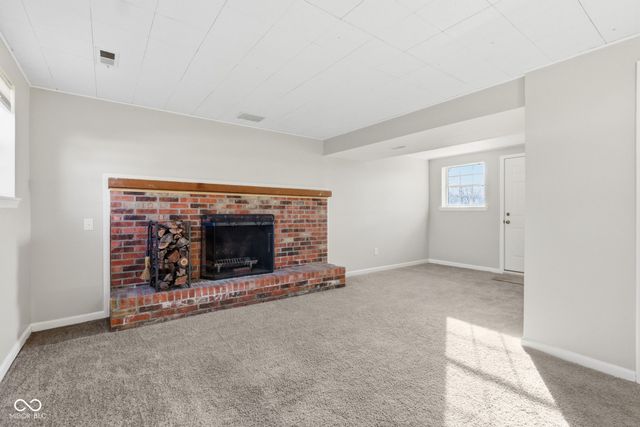 5745 Dollar Hide South Drive S, Indianapolis, IN 46221