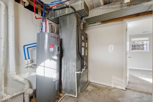 5745 Dollar Hide South Drive S, Indianapolis, IN 46221