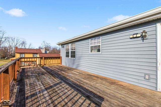 5745 Dollar Hide South Drive S, Indianapolis, IN 46221