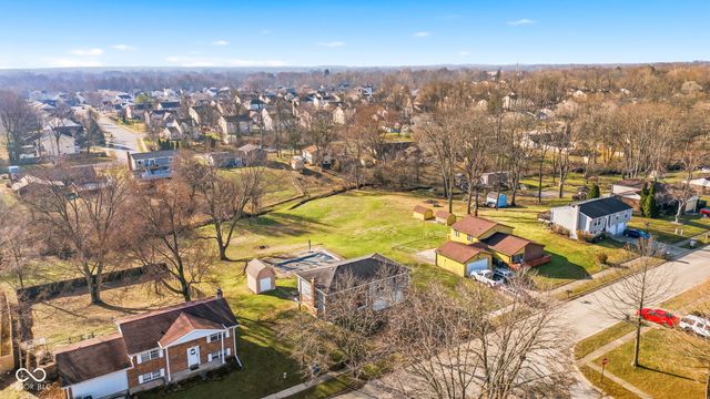 5745 Dollar Hide South Drive S, Indianapolis, IN 46221