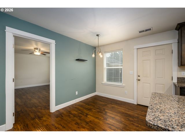 110 TERESA Ln, Winston, OR 97496