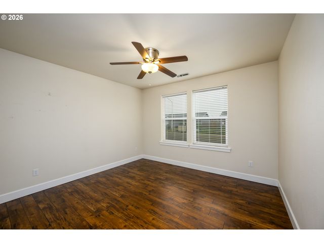 110 TERESA Ln, Winston, OR 97496