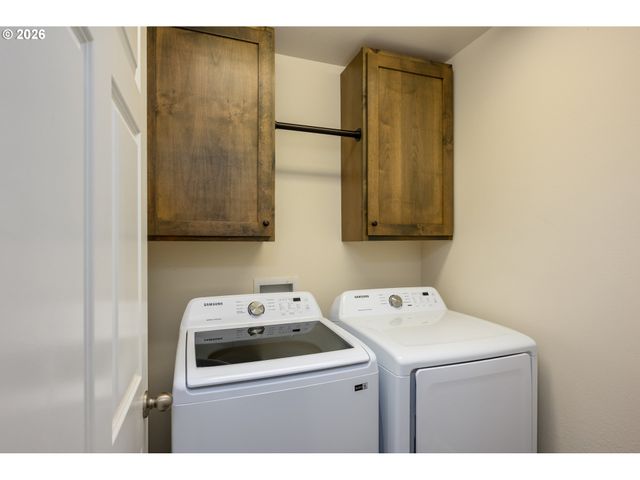 110 TERESA Ln, Winston, OR 97496