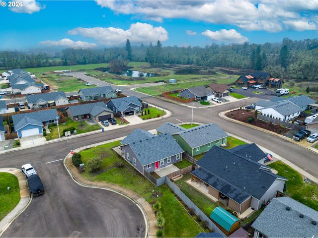 110 TERESA Ln, Winston, OR 97496