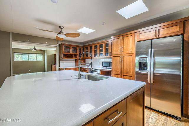 3011 PIEDMONT Drive, El Paso, TX 79902
