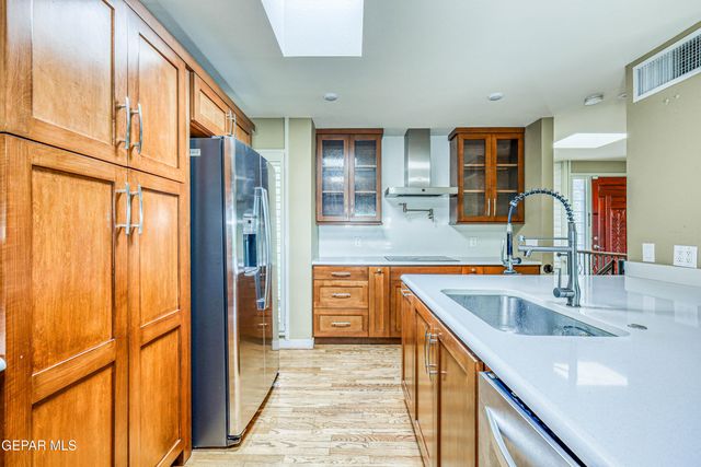 3011 PIEDMONT Drive, El Paso, TX 79902