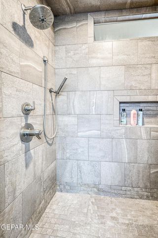 3011 PIEDMONT Drive, El Paso, TX 79902