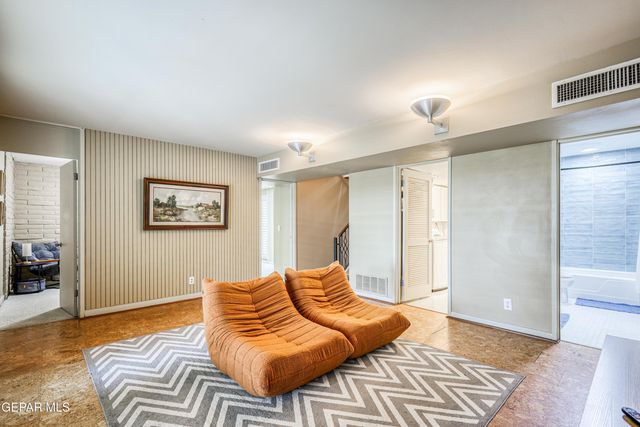 3011 PIEDMONT Drive, El Paso, TX 79902