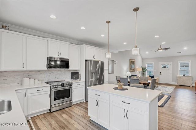 124 Lark Drive, West End, NC 27376