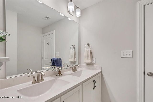 124 Lark Drive, West End, NC 27376