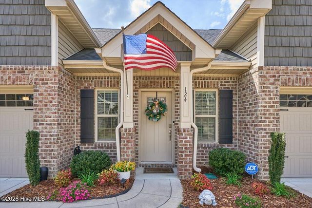 124 Lark Drive, West End, NC 27376