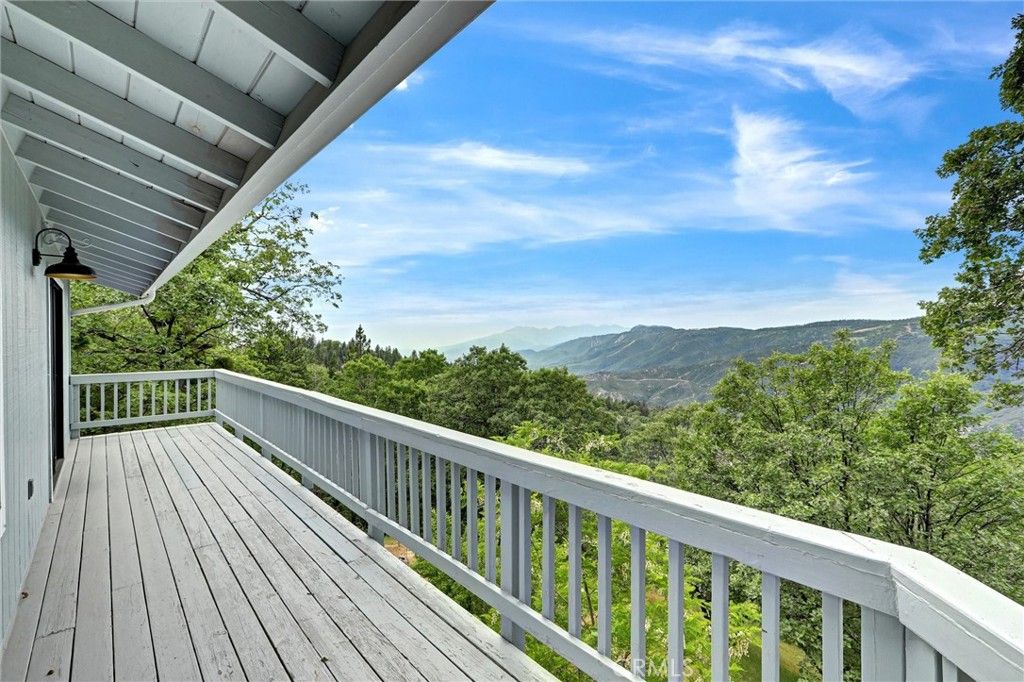 Image 17 of property listing at 30396 Live Oak Drive, Running Springs, CA 92382