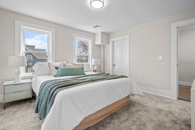 11 Quincy Ave, Norwood, MA 02062