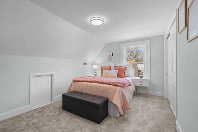 11 Quincy Ave, Norwood, MA 02062