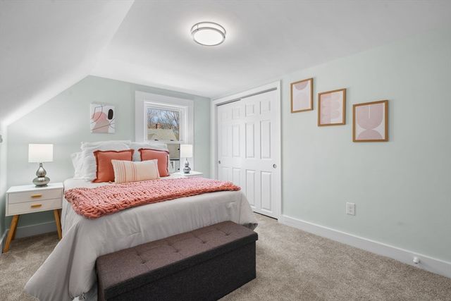 11 Quincy Ave, Norwood, MA 02062