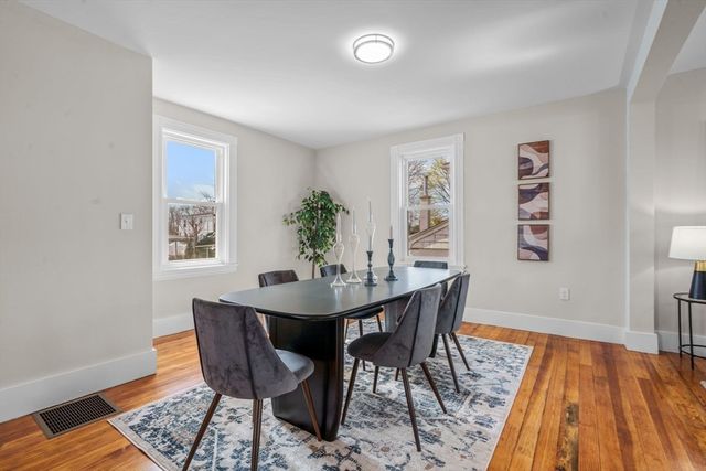 11 Quincy Ave, Norwood, MA 02062