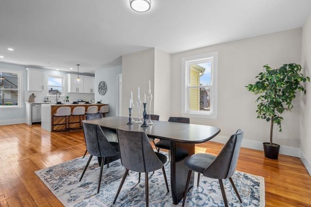 11 Quincy Ave, Norwood, MA 02062