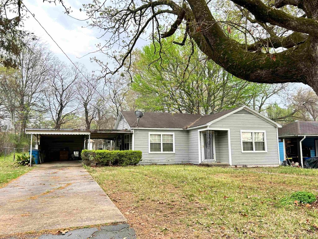 810 Richards, Kilgore, TX 75662