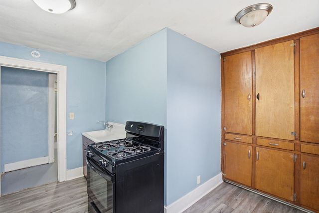 903 44th Street, Rock Island, IL 61201