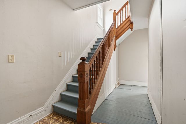 903 44th Street, Rock Island, IL 61201