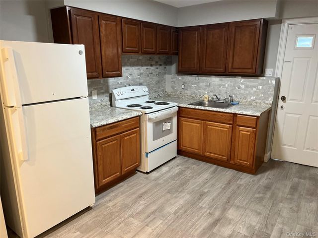 463 Louis Avenue, South Floral Park, NY 11001