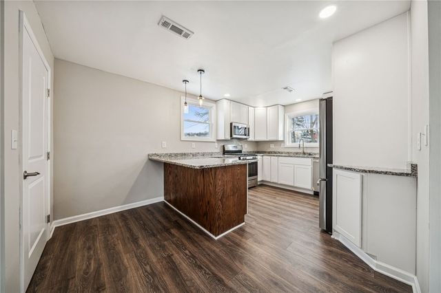 1095 Francis Blvd, New Kensington, PA 15068