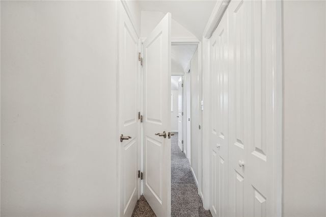 1095 Francis Blvd, New Kensington, PA 15068