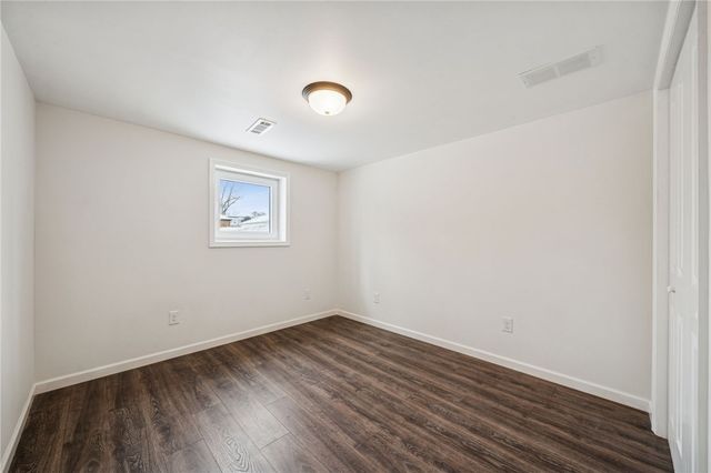 1095 Francis Blvd, New Kensington, PA 15068