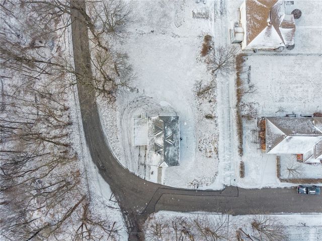 1095 Francis Blvd, New Kensington, PA 15068