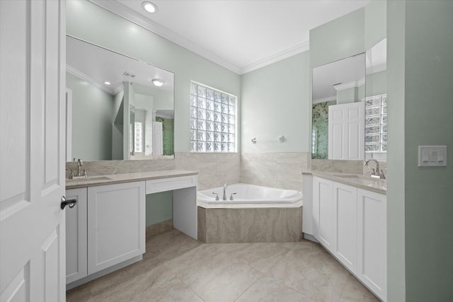 3580 Birague Drive, Wellington, FL 33449