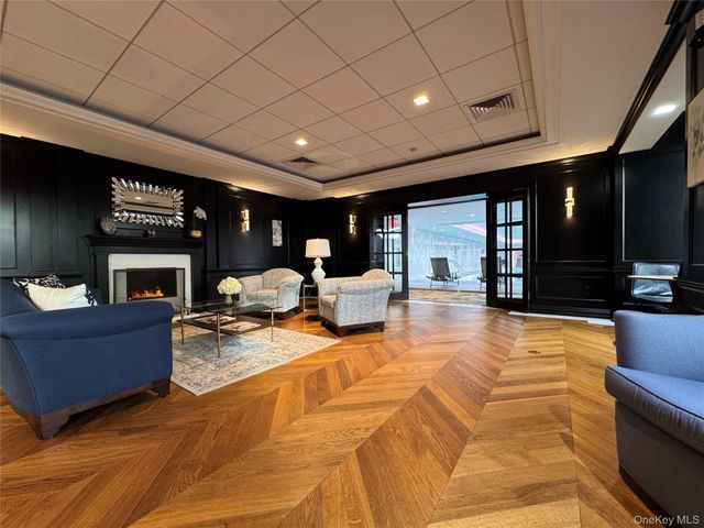 11201 Queens Boulevard 18C, Forest Hills, NY 11375