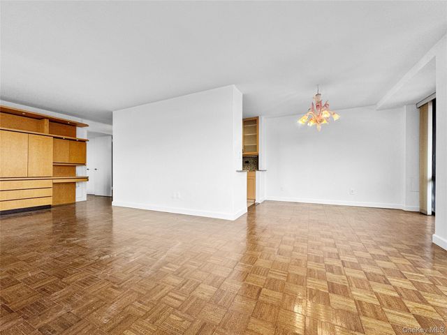 11201 Queens Boulevard 18C, Forest Hills, NY 11375