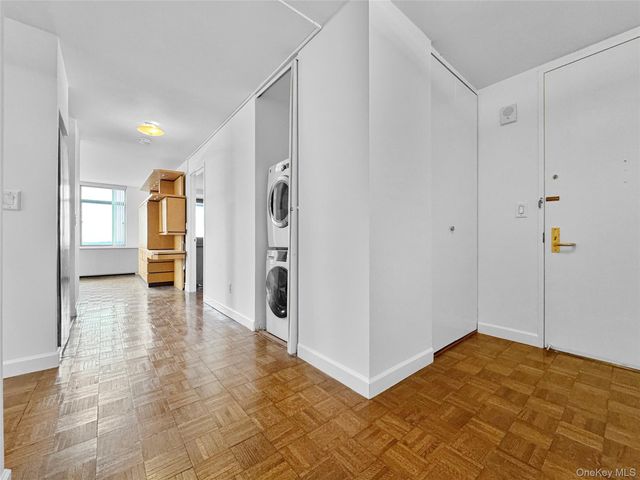 11201 Queens Boulevard 18C, Forest Hills, NY 11375