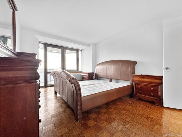 11201 Queens Boulevard 18C, Forest Hills, NY 11375