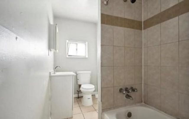 6616 WOODLAND AVE, Philadelphia, PA 19142