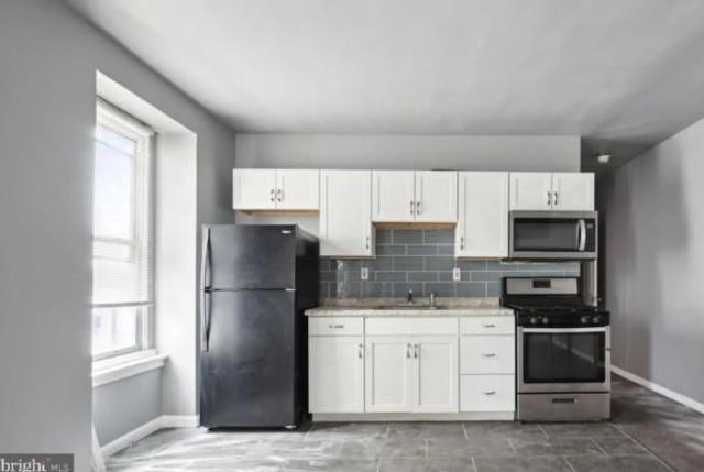 6616 WOODLAND AVE, Philadelphia, PA 19142